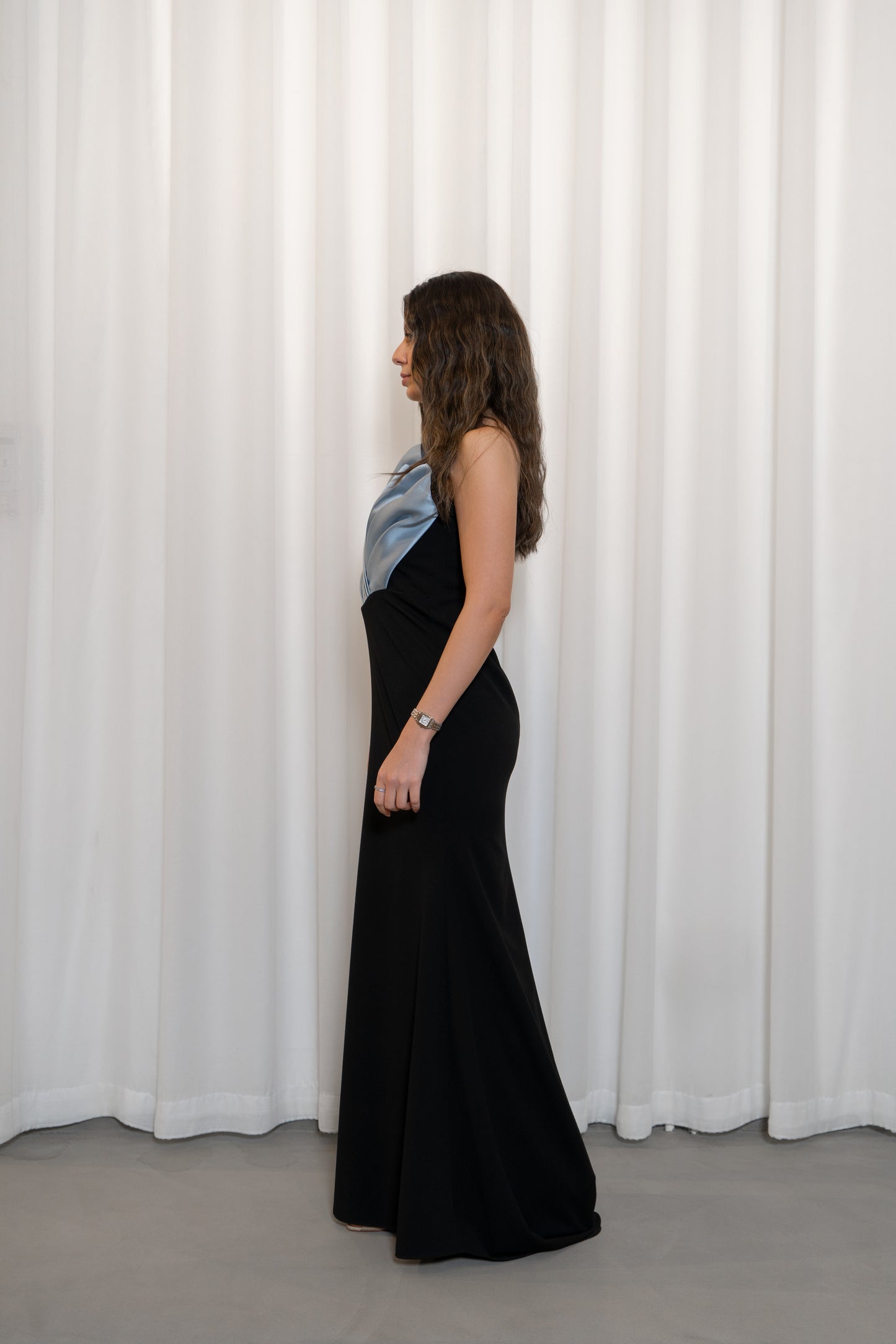 Mermaid-cut moonlit shell dress