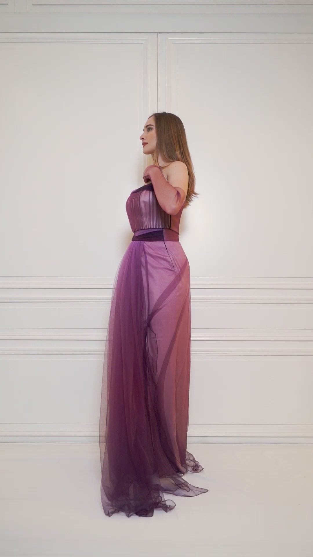 Gradient purple set, featuring a maxi skirt with a slit, crop top, and gloves for a regal touch.